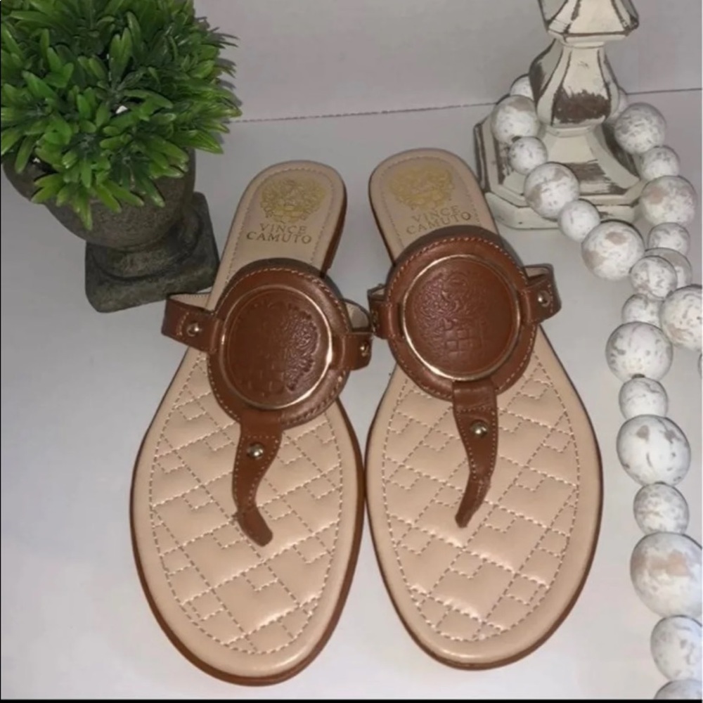 💯% Authentic Vince Camino Sandals